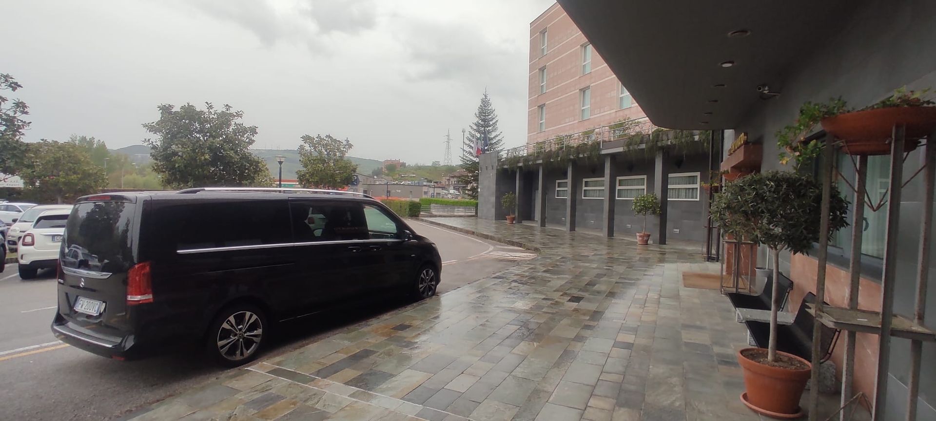 Servizio noleggio per Bari o Napoli