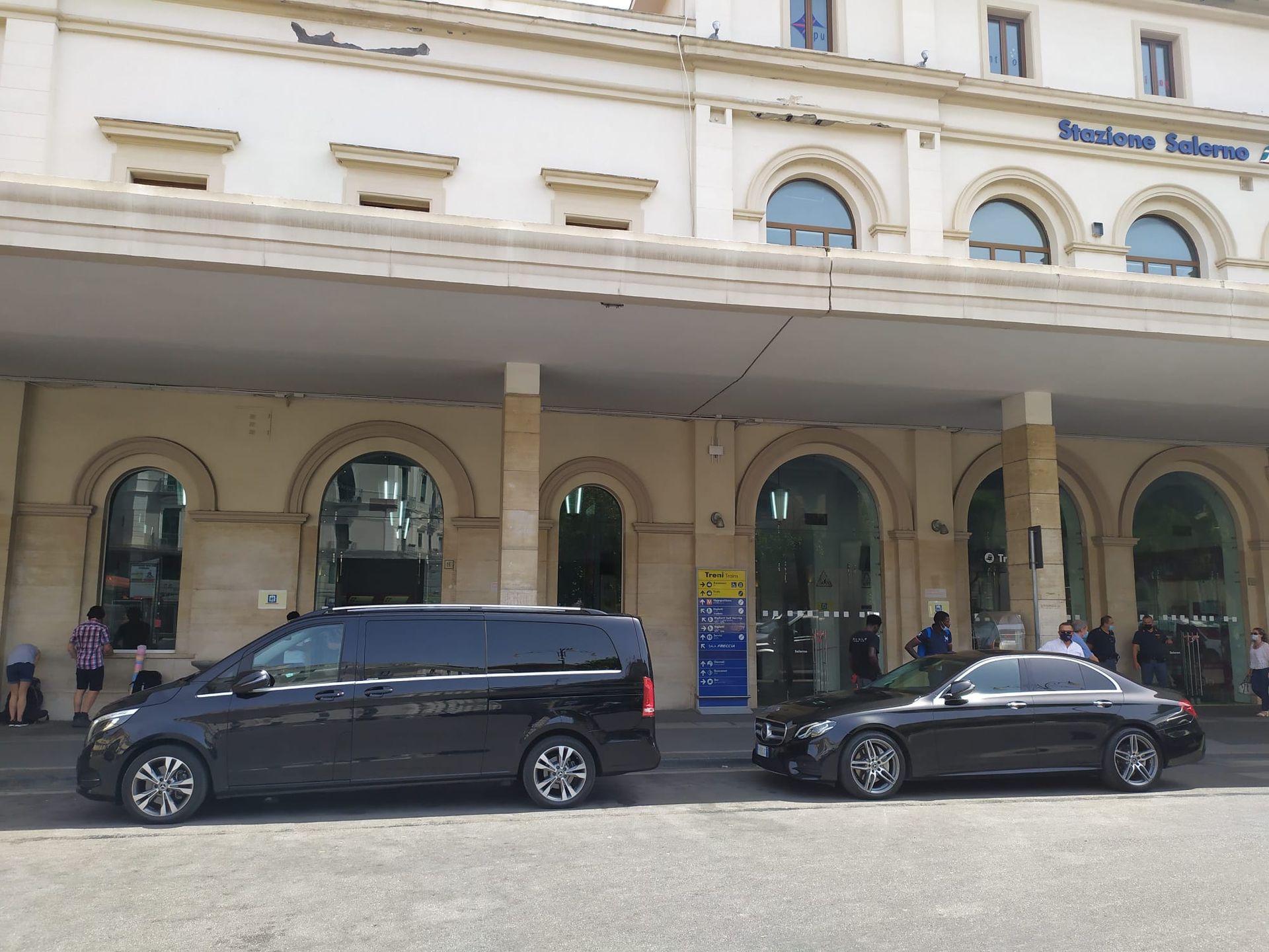 Basilicata a Tavola: Scopri i Sapori Autentici con Servizi Chauffeur e Transfer
