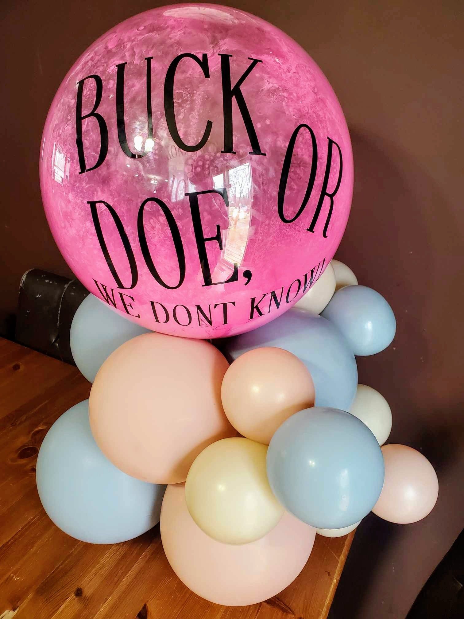 Gender reveal balloon display: pink 