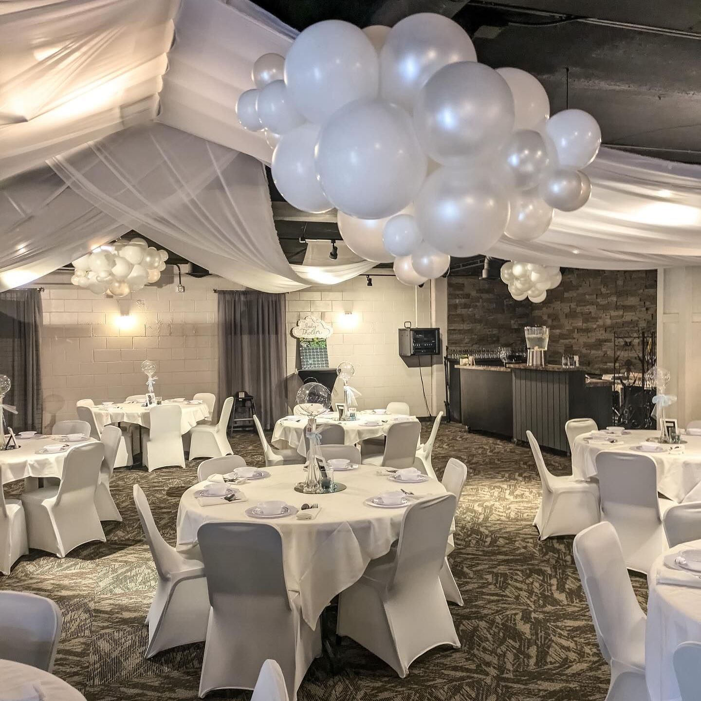 balloons for wedding