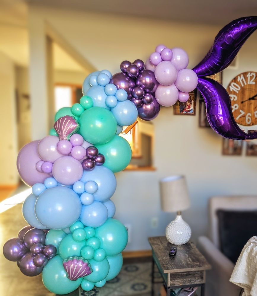 mermaid tail balloons