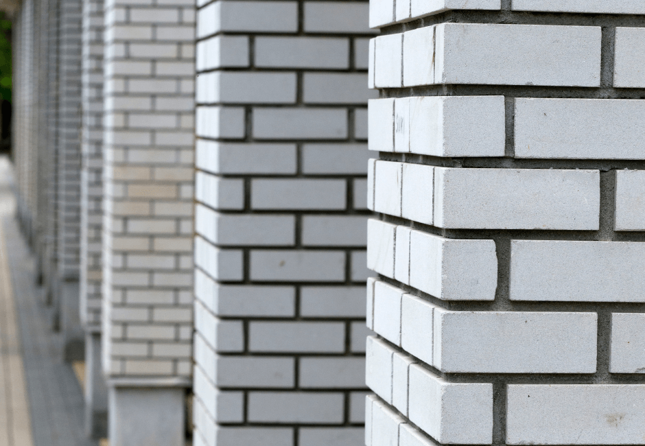 white brick custom masonry columns