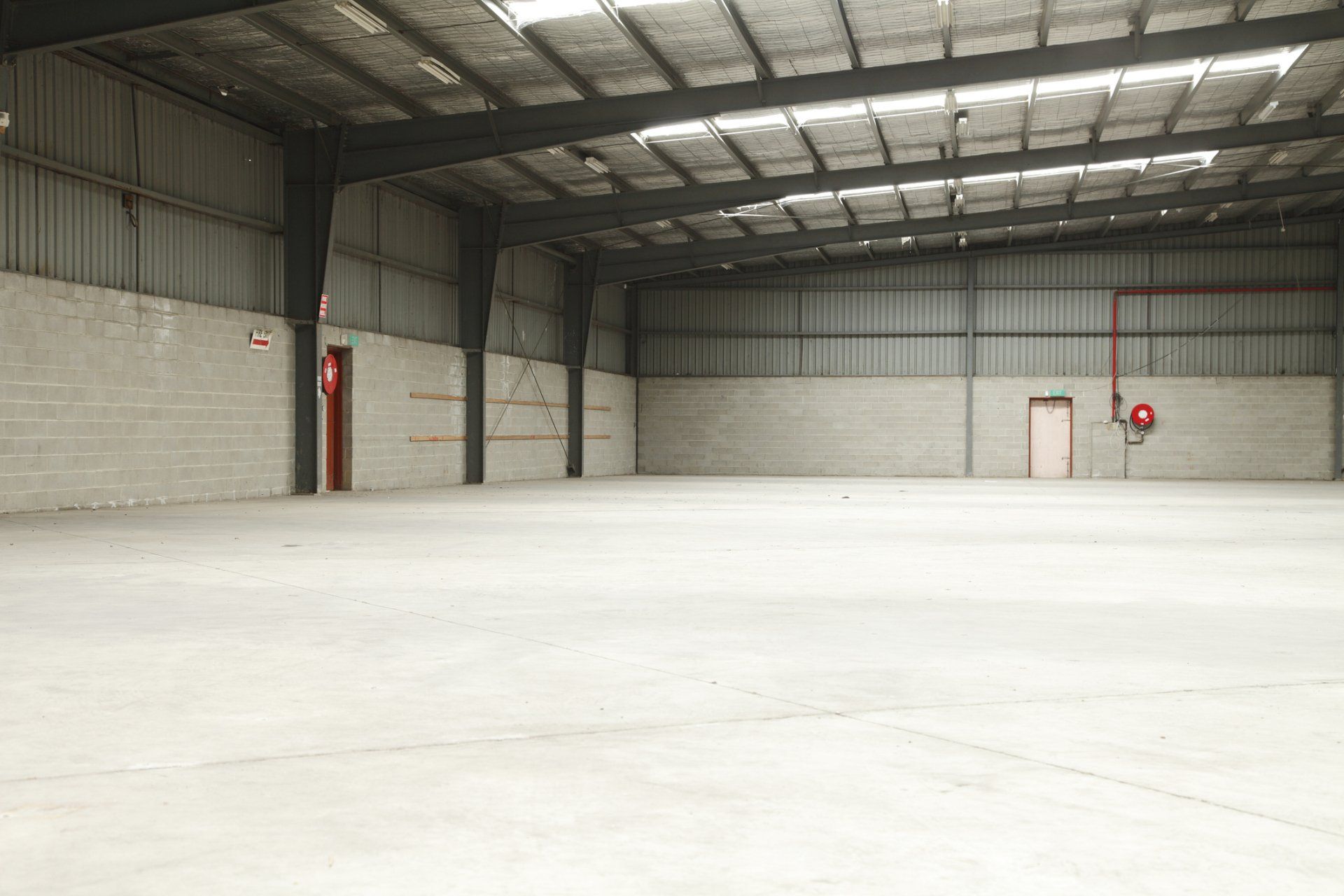 Concrete Sidewalk | Peculiar, MO | Ron Construction LLC