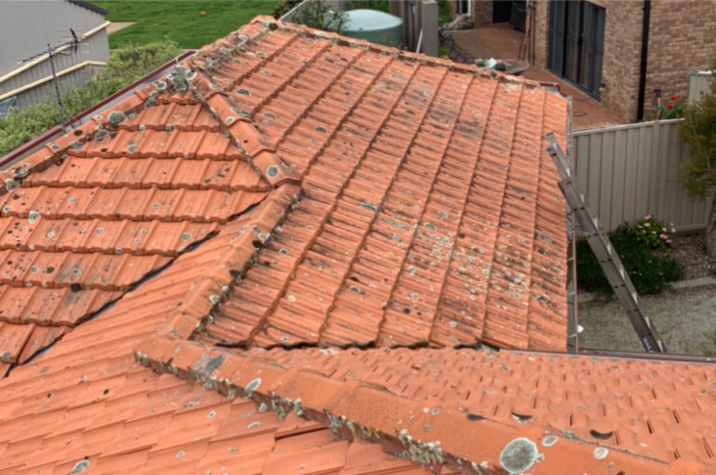 Orange roof before cleaning | Gisborne, VIC | H&M Roofing