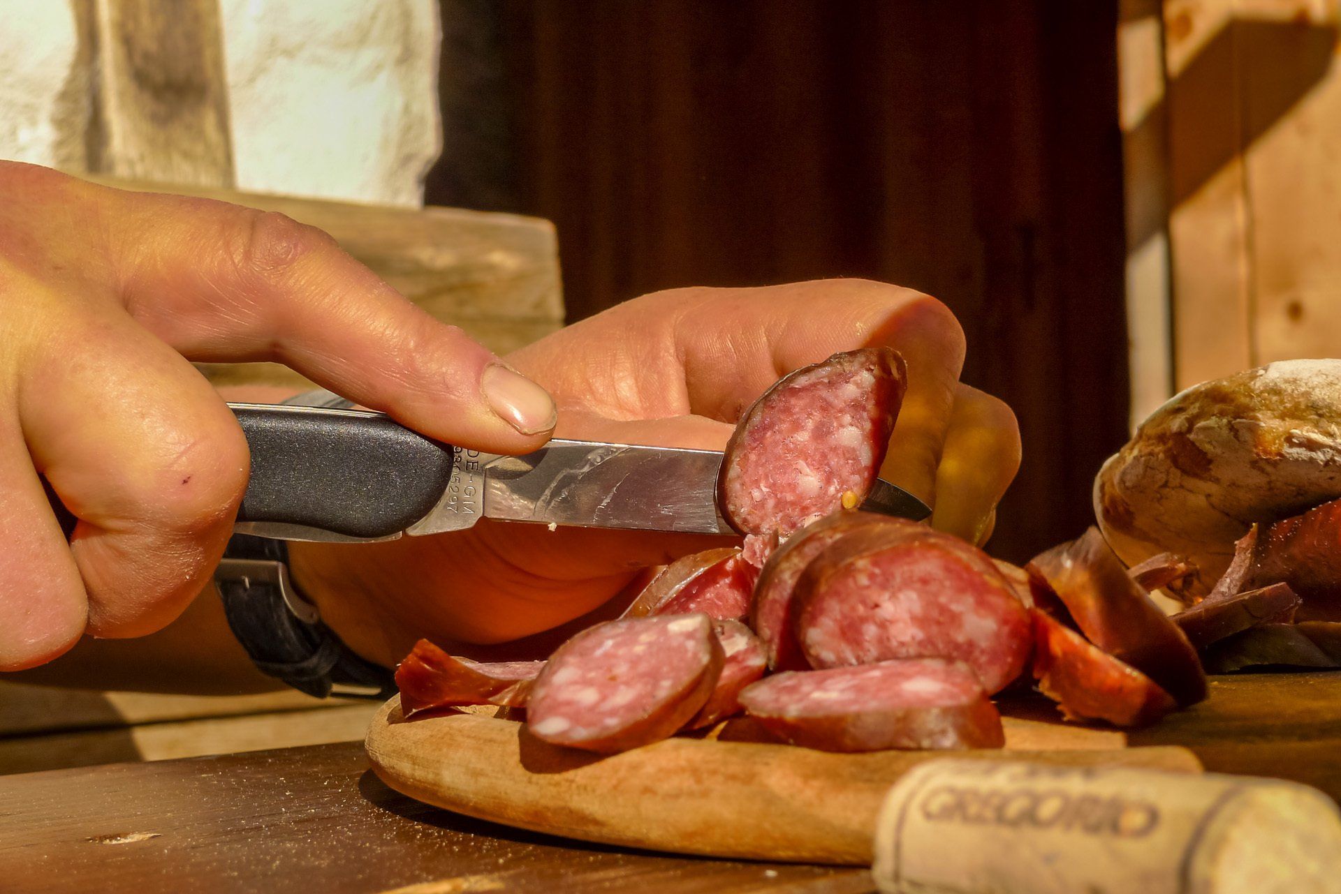 Genuss, Südtirol, Ahrntal, Rein in Taufers, Gamswurst,