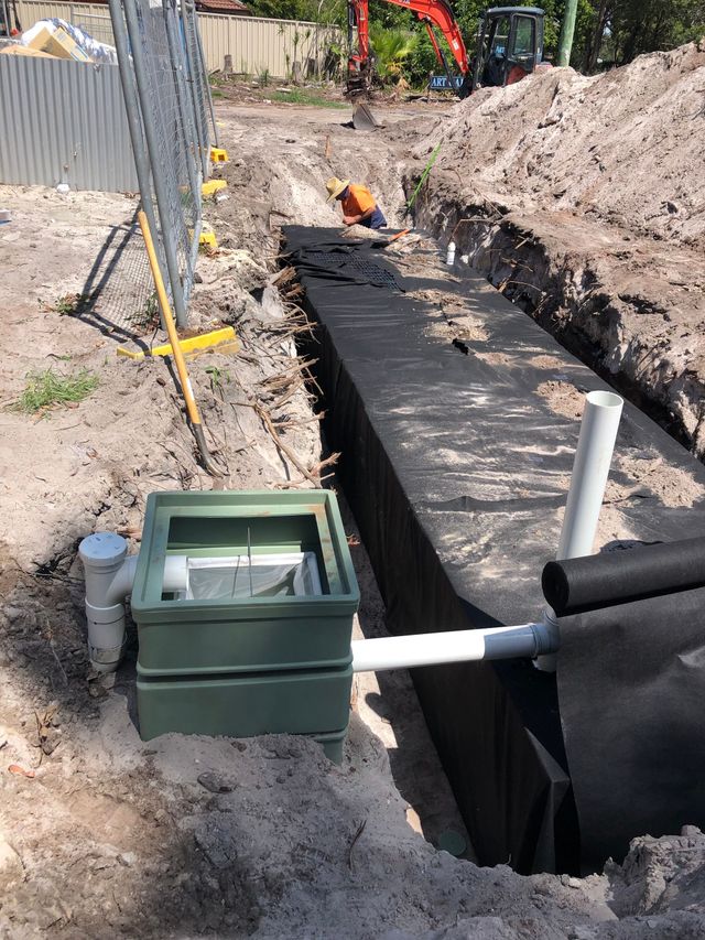 plumber lake macquarie