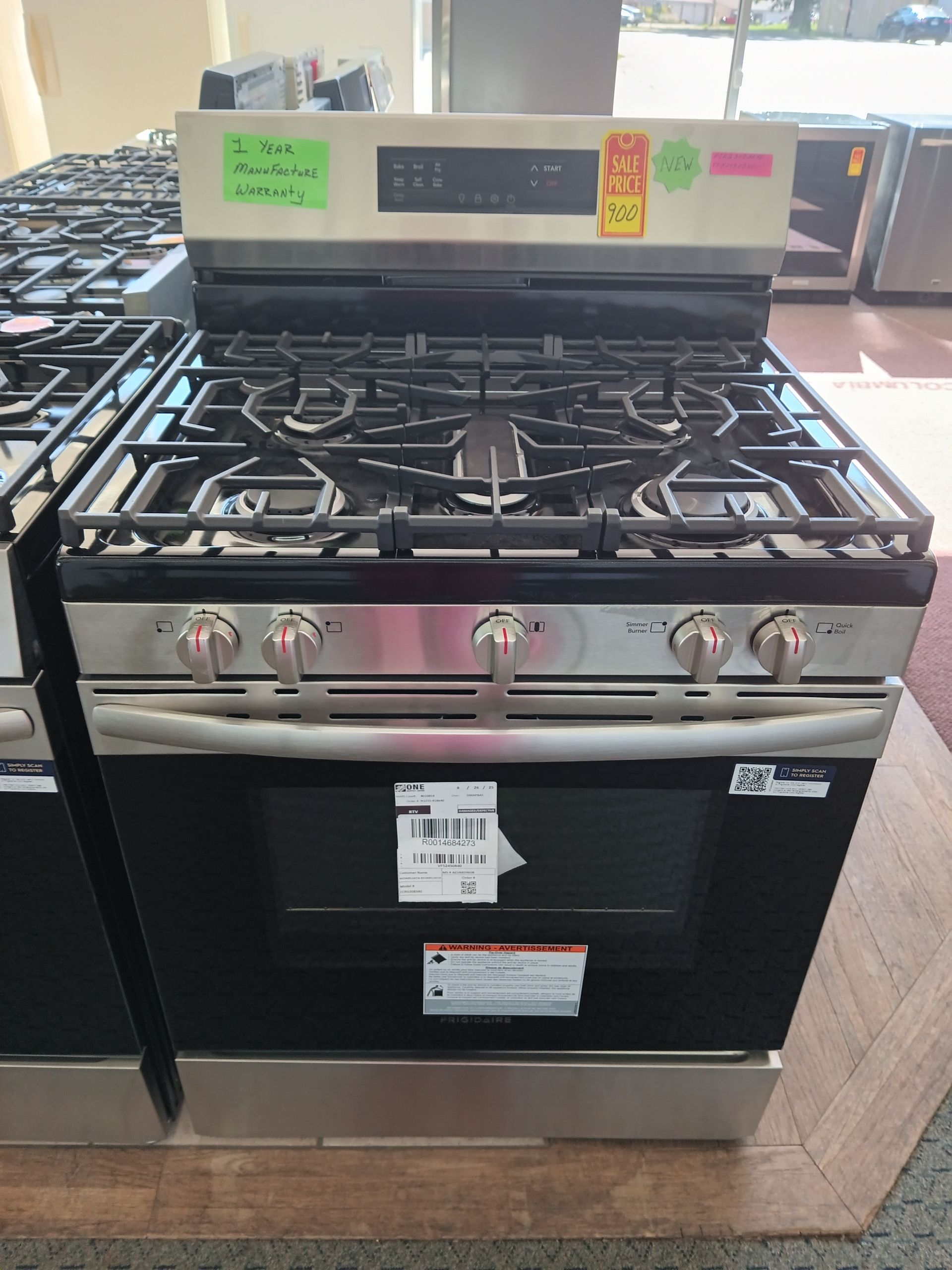 NEW Frigidaire 5 Burner Black and Stainless Steal Gas Stove; Sealed Burners, Self Cleaning, Air Fryer, Convection Oven; 1 Year Manufacture Warranty; $900.00; Battle Creek Location