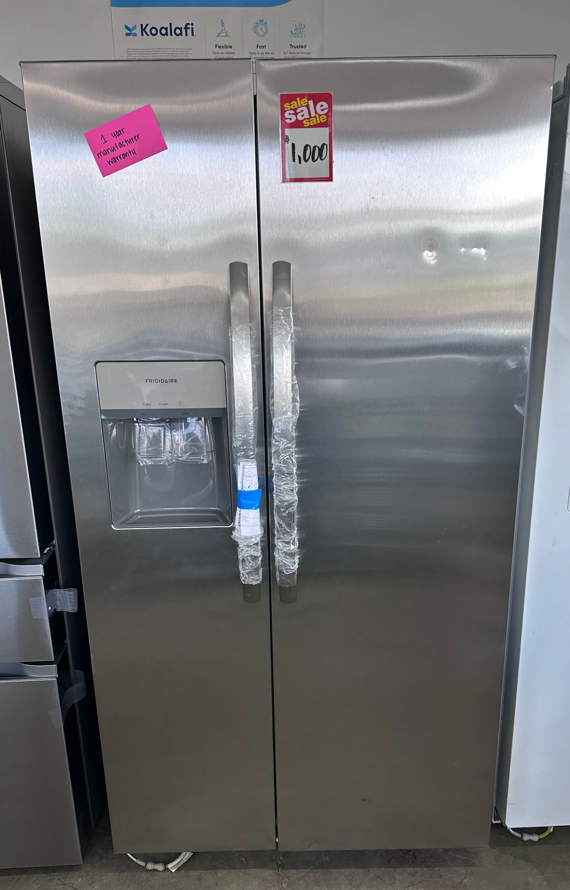 Frigidaire side by side
water and ice
NEW
1 year manufacturer's warranty
$1,000