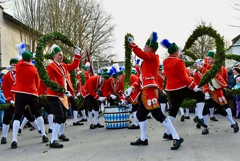 Eine Besonderheit war der 1. öffentliche Auftritt der Schäffler in diesem Jahr bei der HSG.