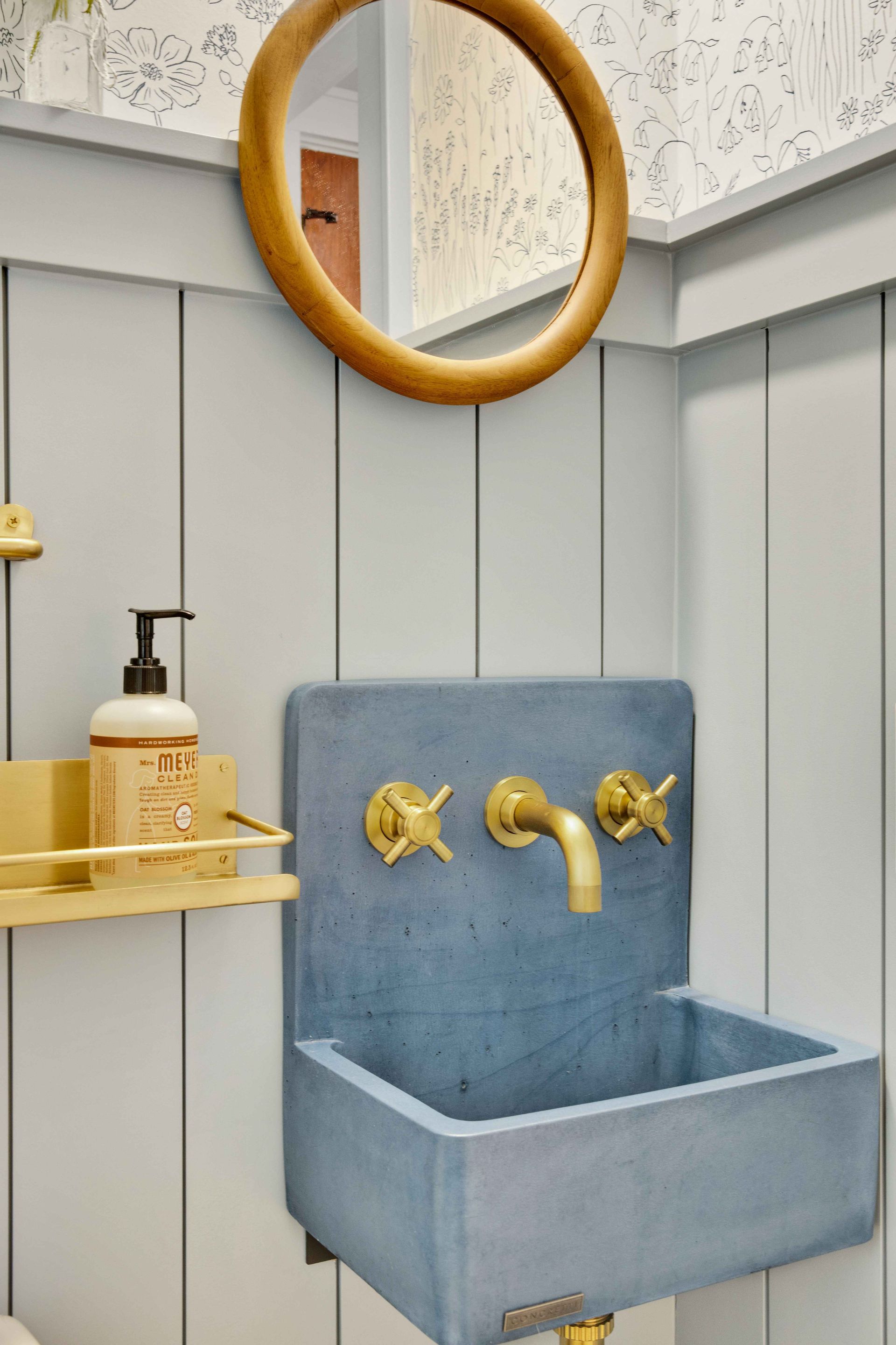 118 Amherst Interior