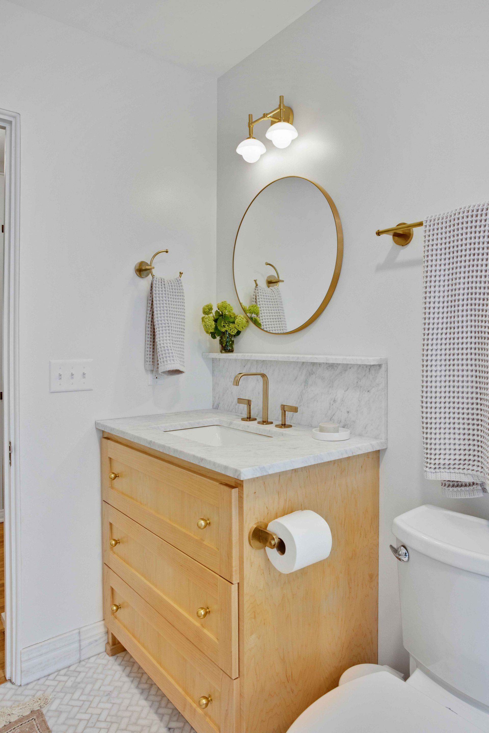 118 Amherst Interior