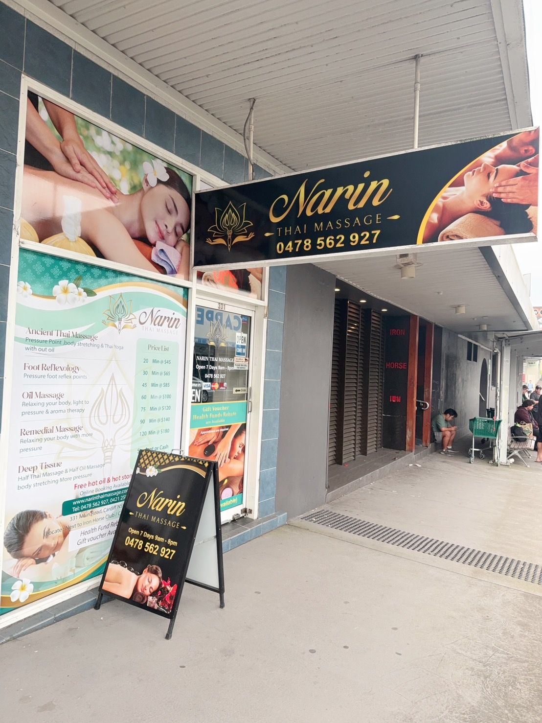 Front Shop of Narin Thai Massage in Cardiff 