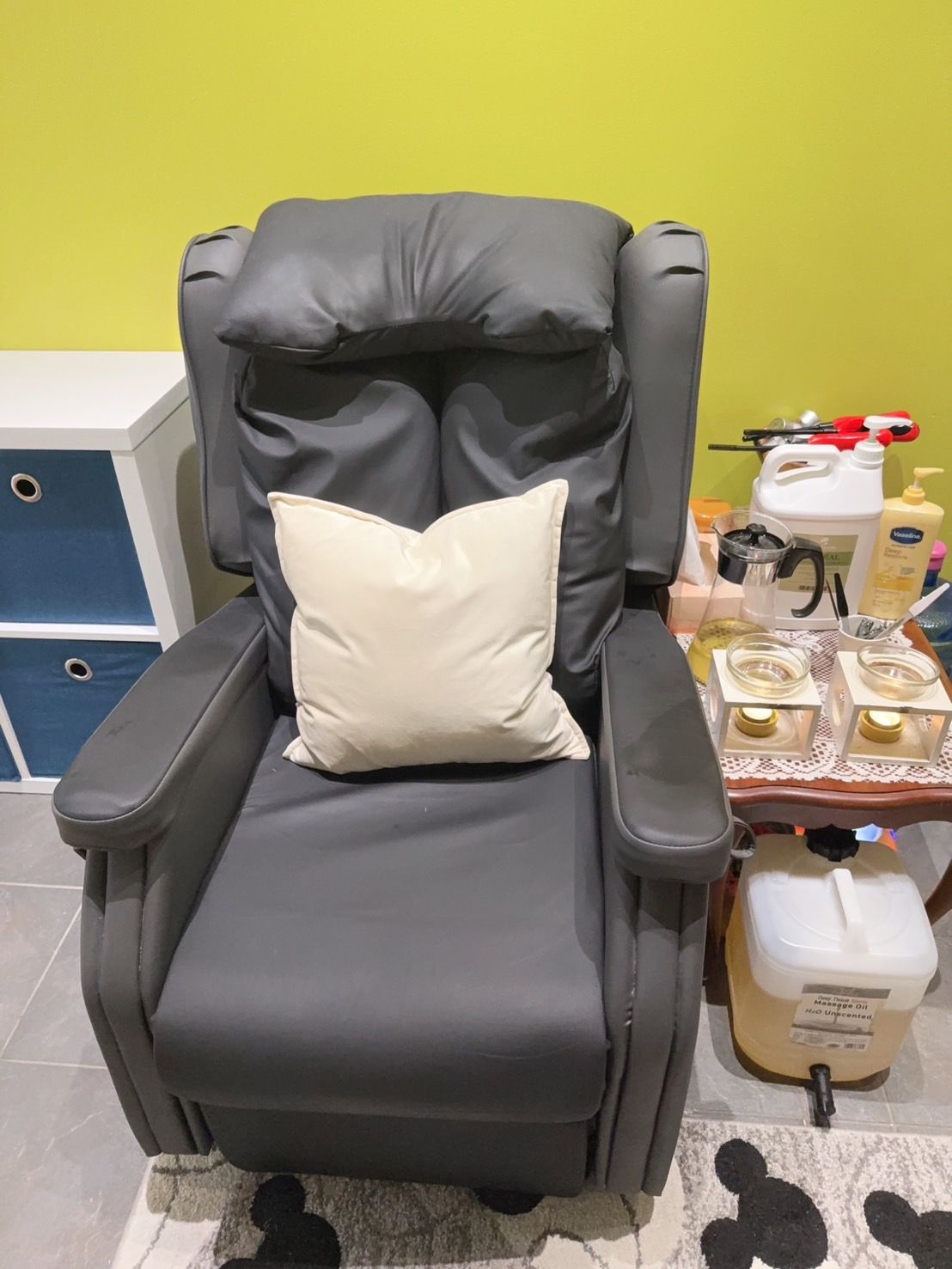  Massage Chair at Narin Thai Massage in Cardiff 