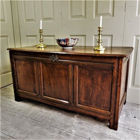 Coffer country oak furniture the antiques source steeple ashton Wiltshire BA14 6HH