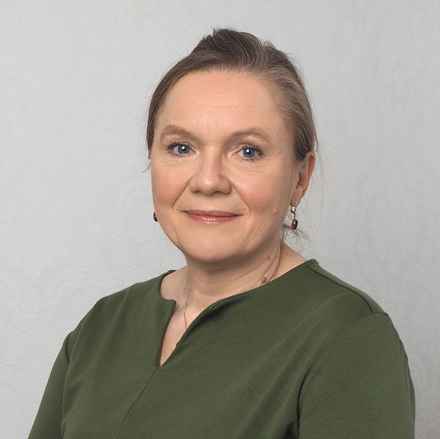 Dr. Annette Dibowski Dr. Annette Dibowski