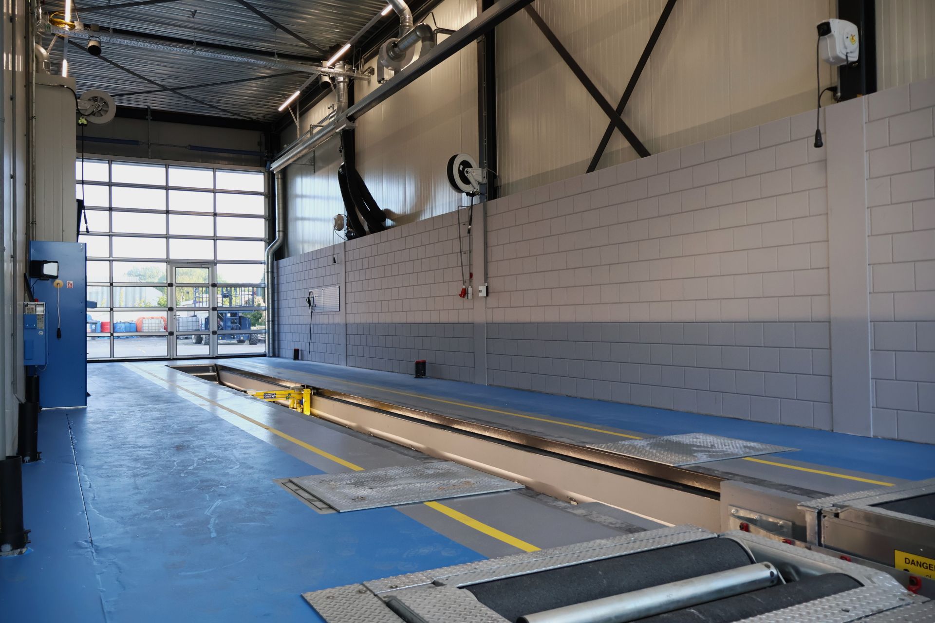 Revitalisatie van Blom DSW uitgevoerd door Meijer met gemoderniseerd bedrijfsgebouw