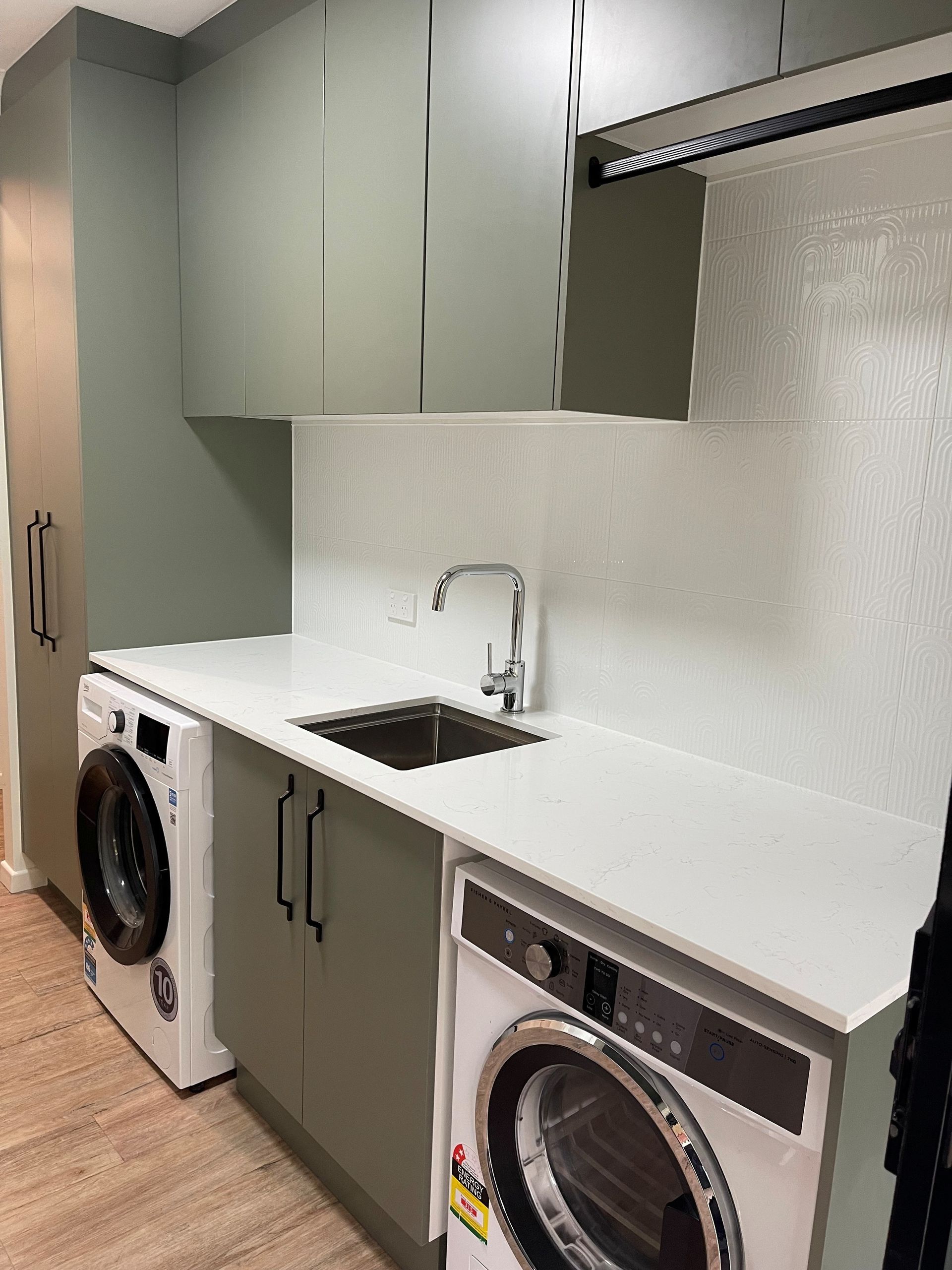 laundry cabinets brisbane