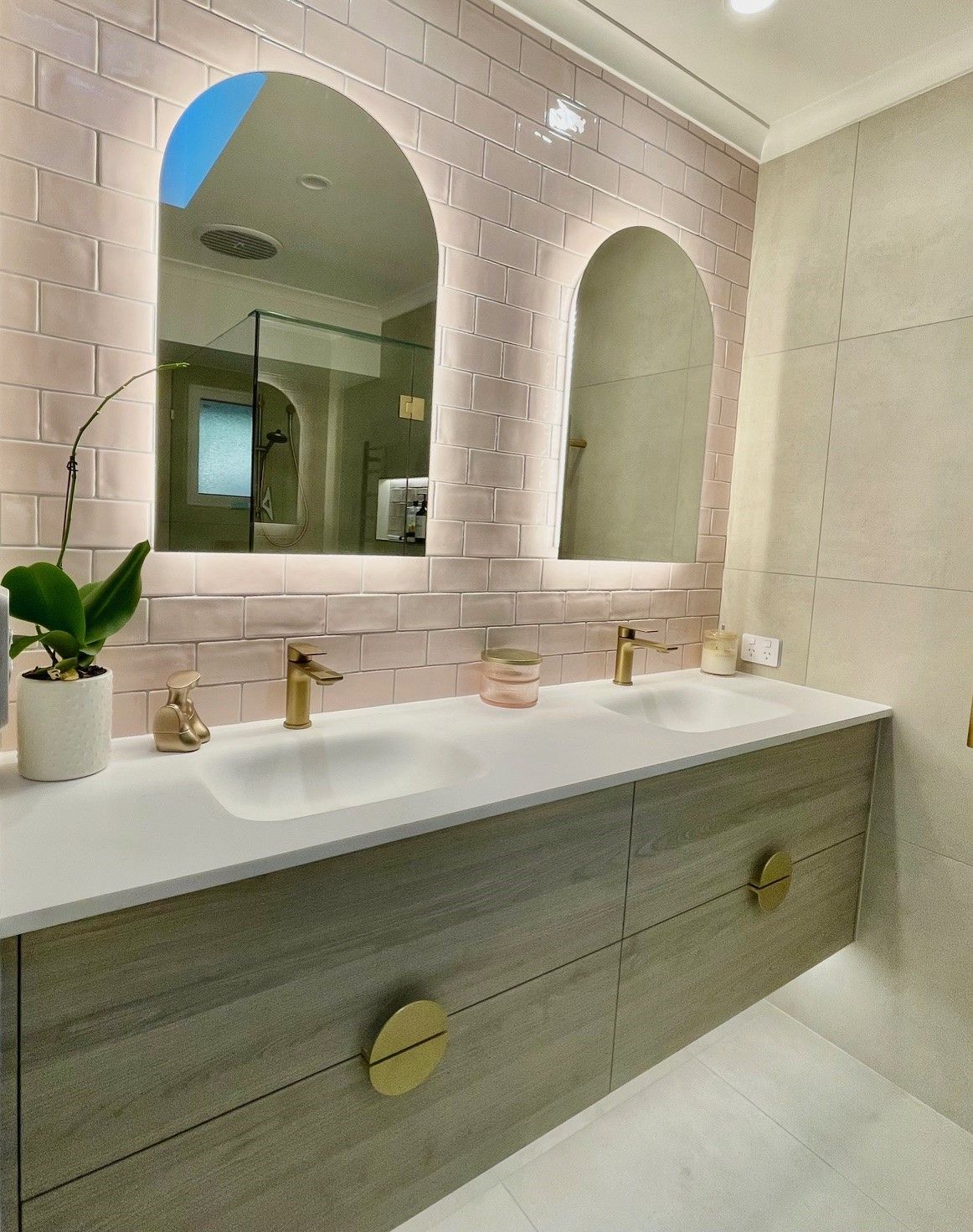 custom made bathroom vanities brisbane
