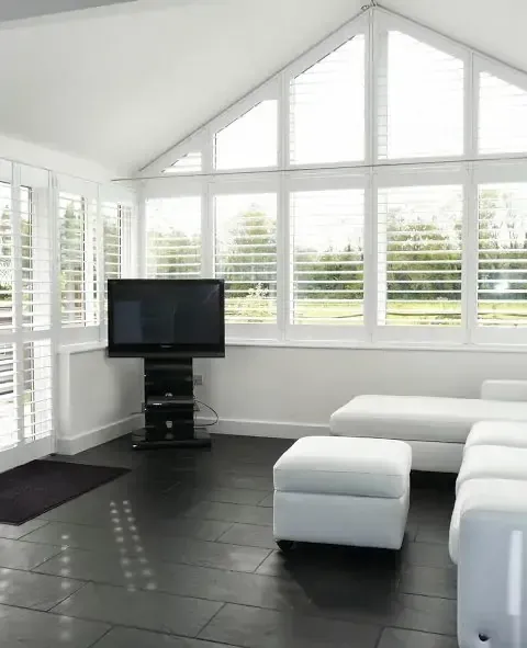 Blinds: Custom Slats for Custom Shapes