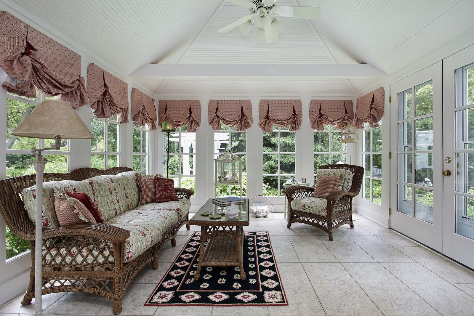 Choosing the Right Window Treatments for Your Sunroom