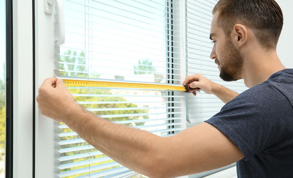 Expert Tips for Measuring and Choosing Custom Window Treatments