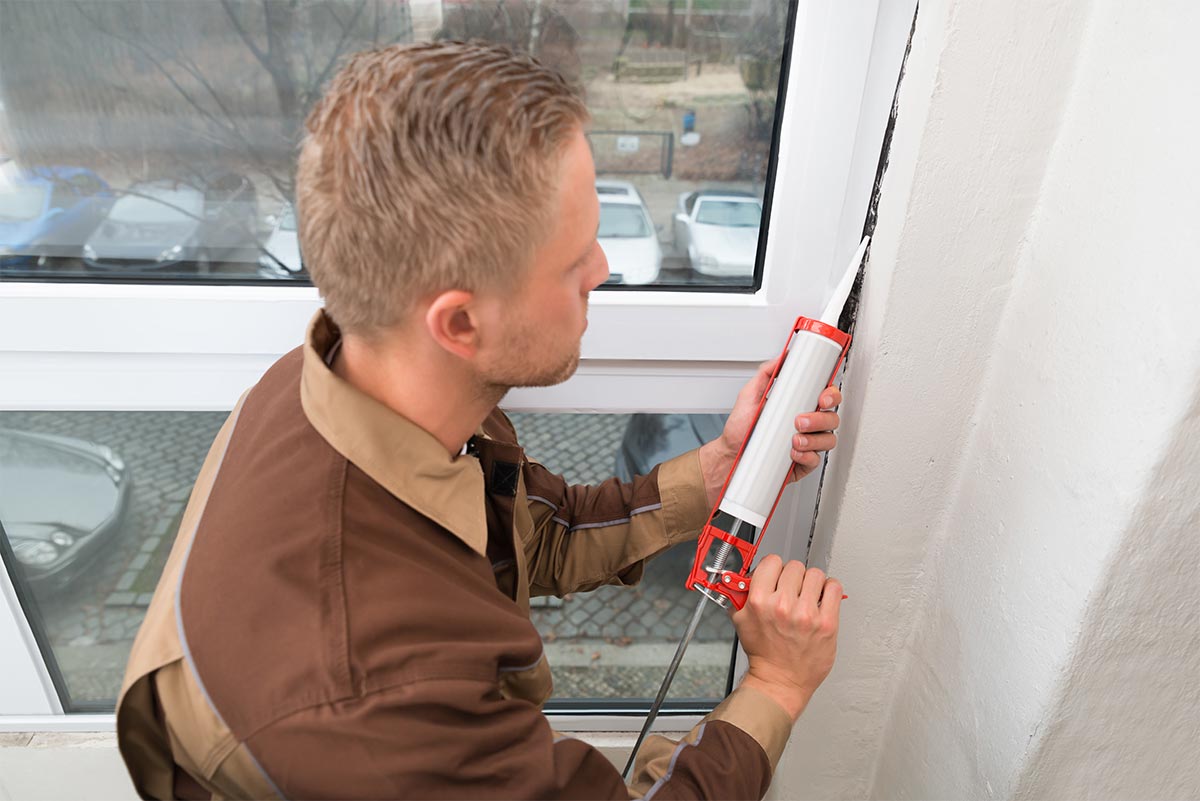 Commercial Window Repair Handyman In Toowoomba