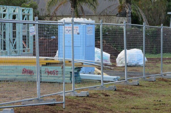 Temporary Fences — Building Site Waste Management  in Dubbo, NSW