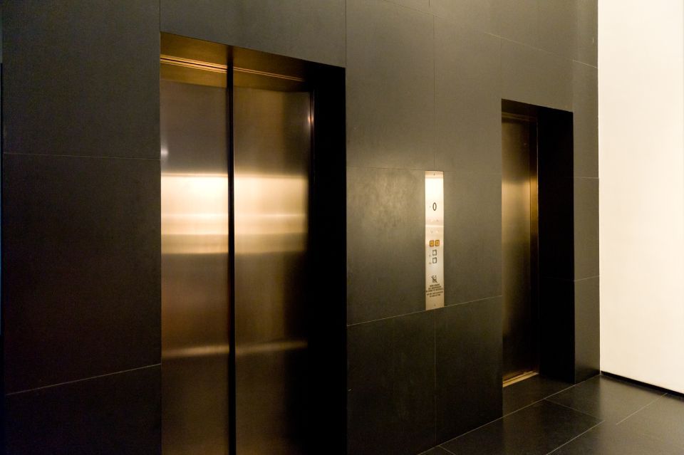Coppia di ascensori