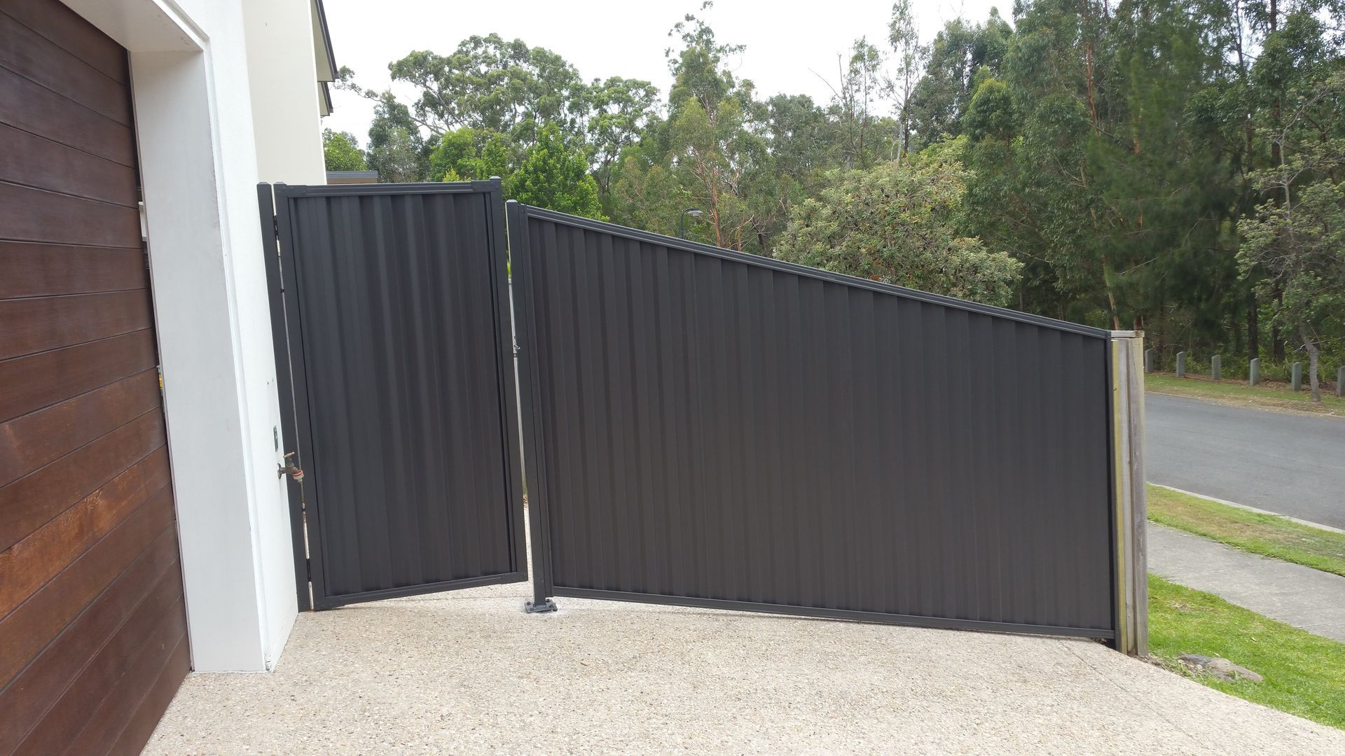  fence installation gold coast