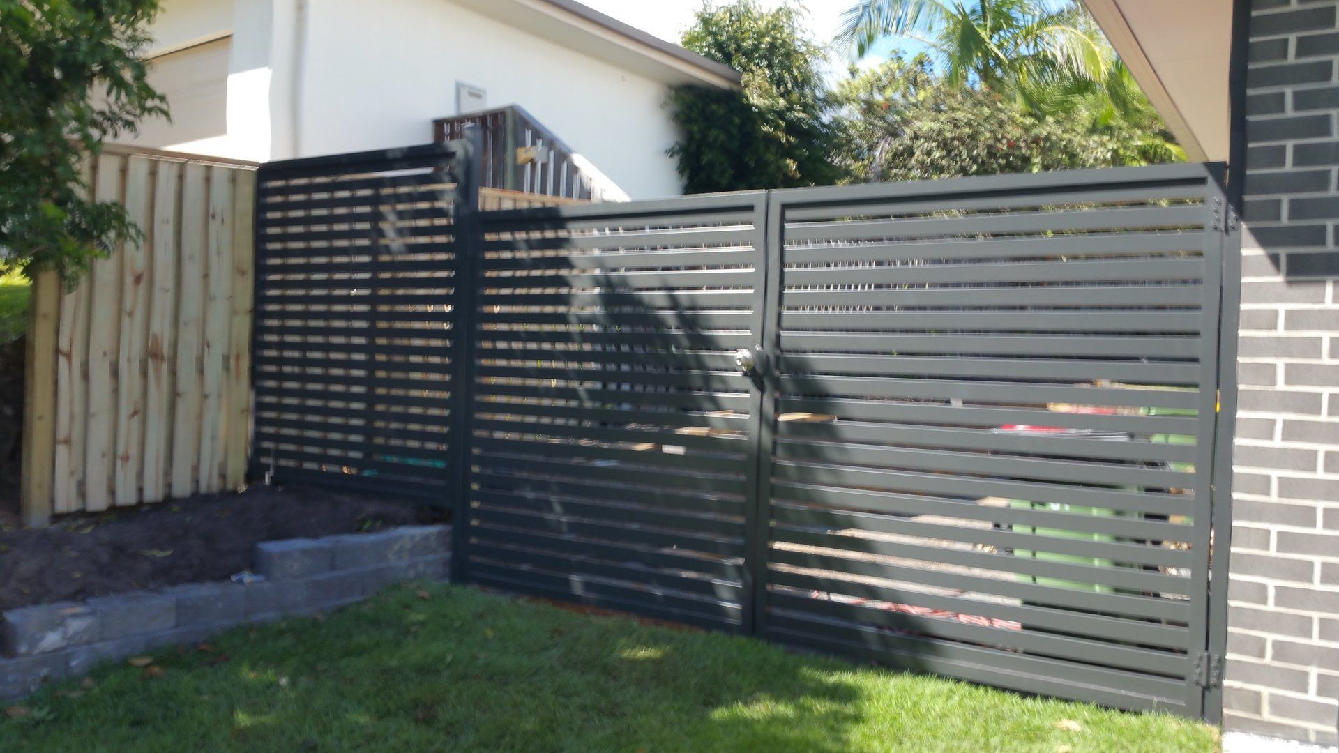 perimeter fencing gold coast