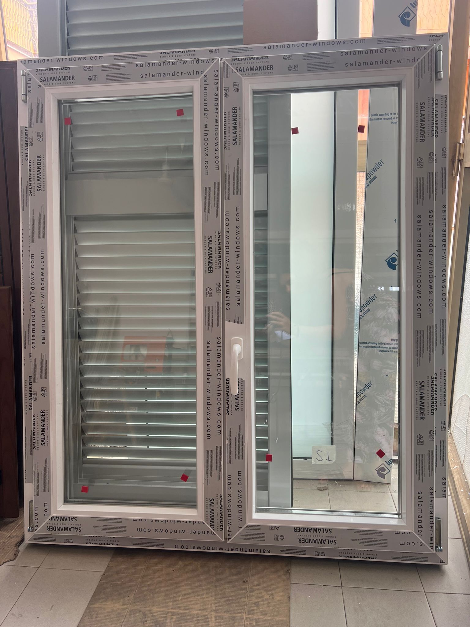 PVC serie salamander