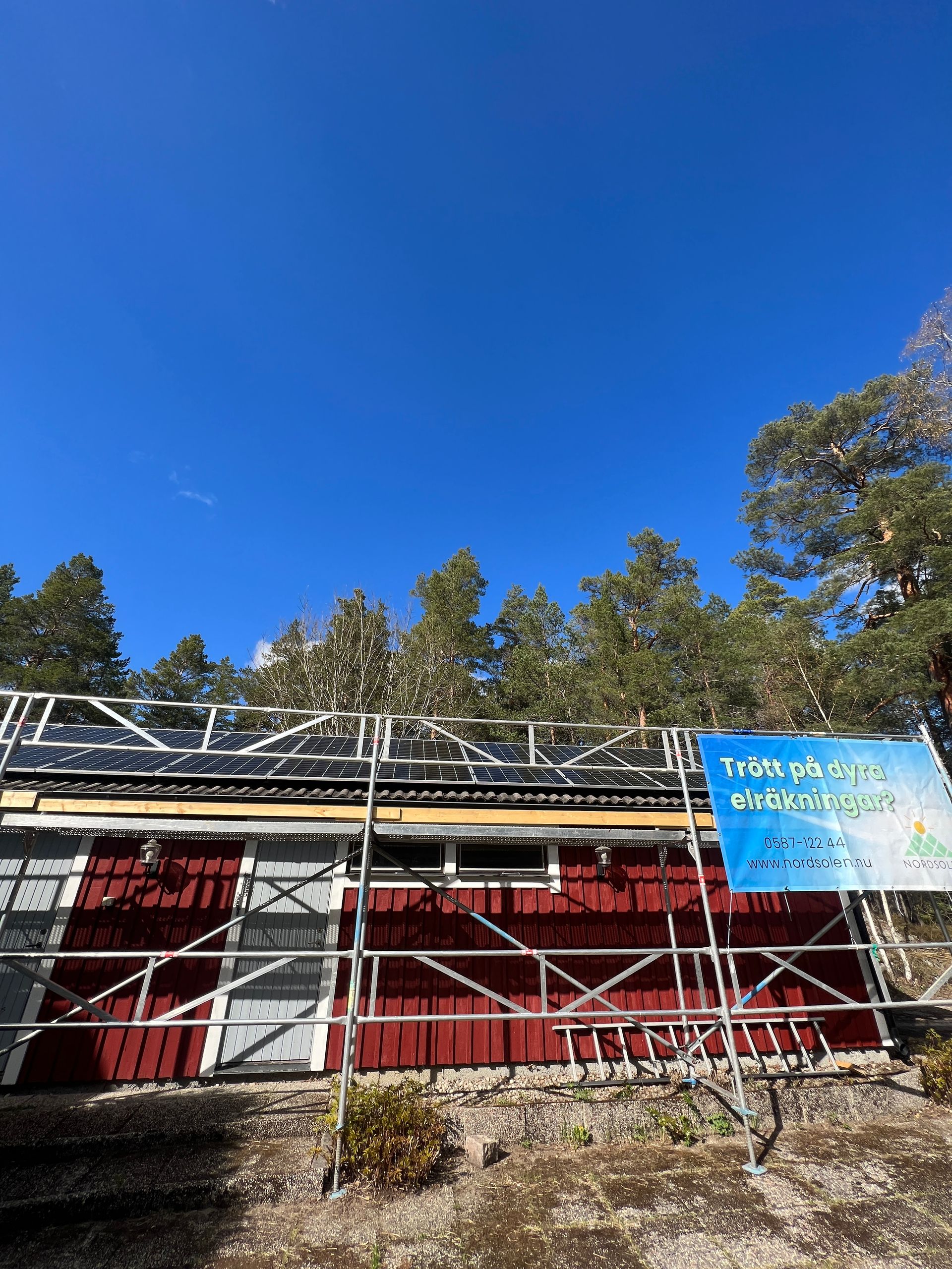 Soleller på tak i Odlaren