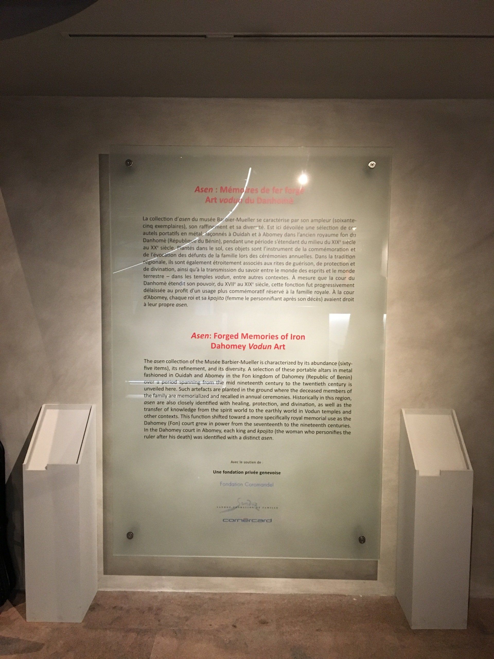 plaque d'inscritpions