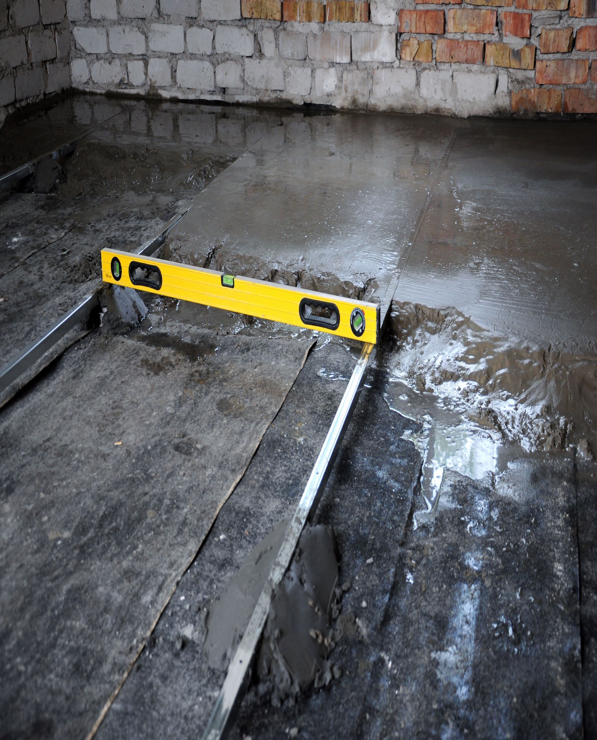 Basement being leveled while repairing 