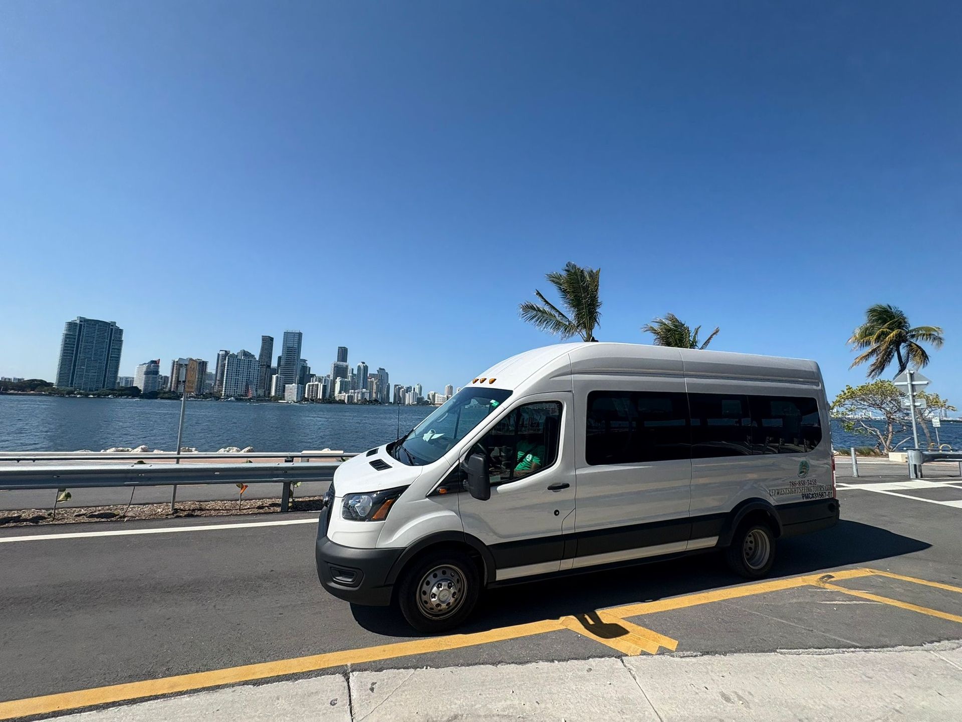 Tour Bus of Miami parked at the secret Miami Skyline photo spot 