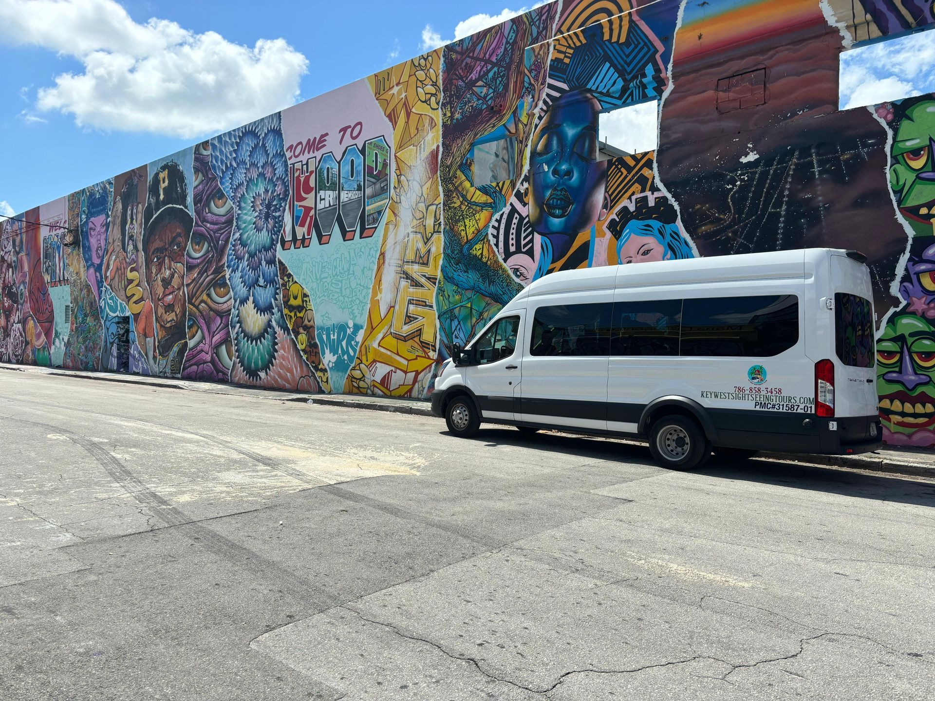 Semi Private Miami City tour bus parked in Wynwood Walls 