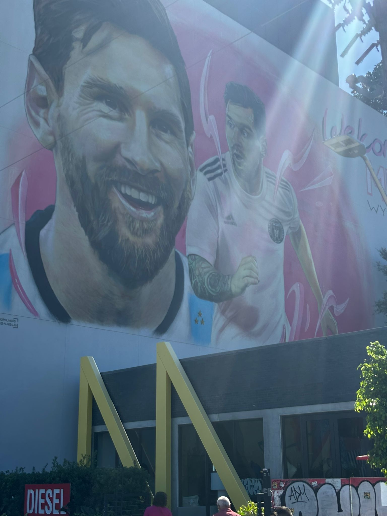 Messi on the bus tour of Miami