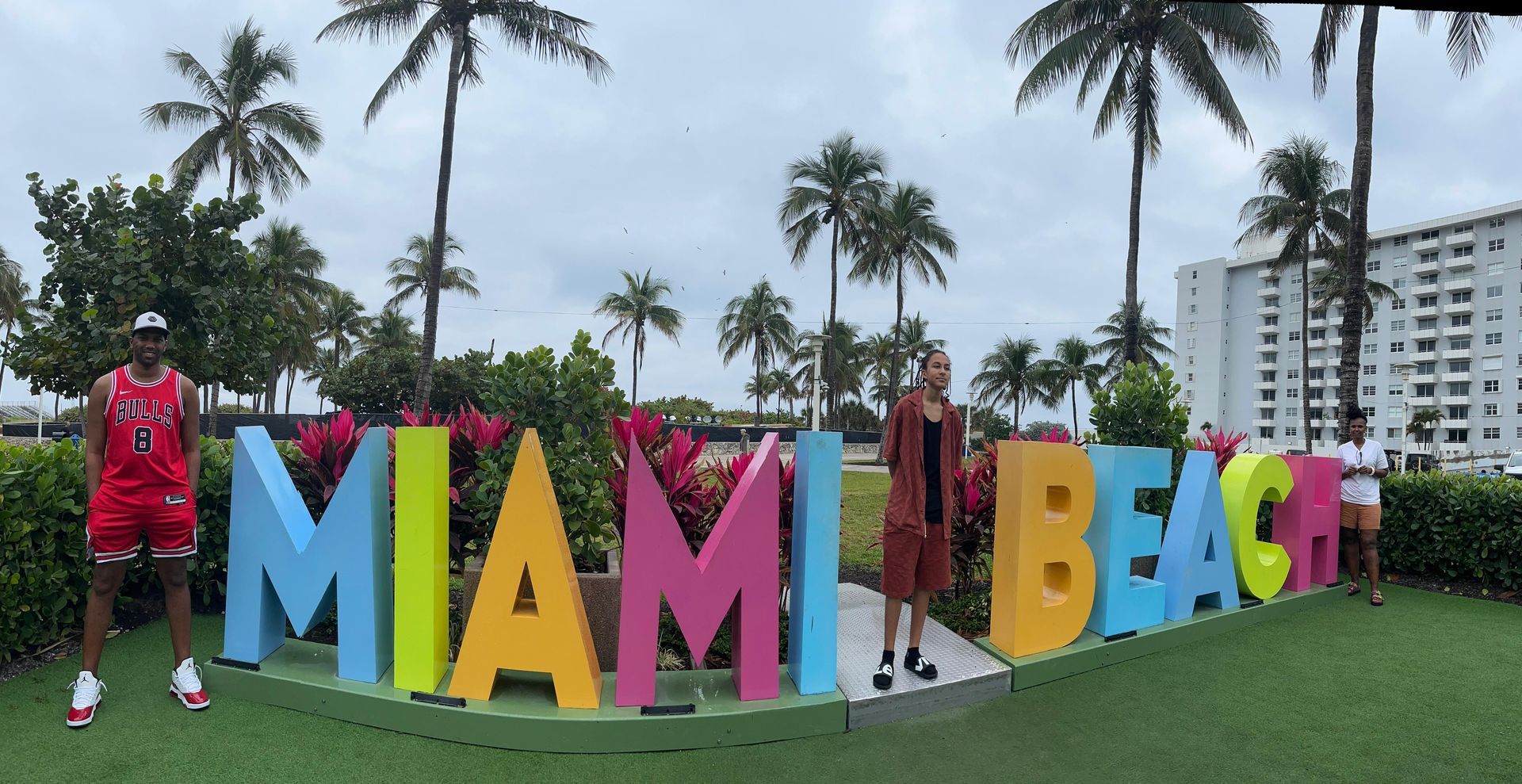 Miami Beach sign on the bus tour in Miami 