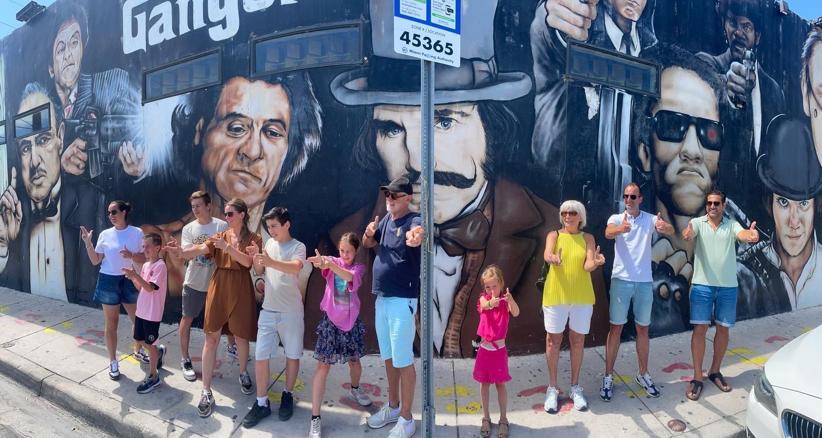 Miami Tour Bus for families at Wynwood Walls, kids pointing with parents