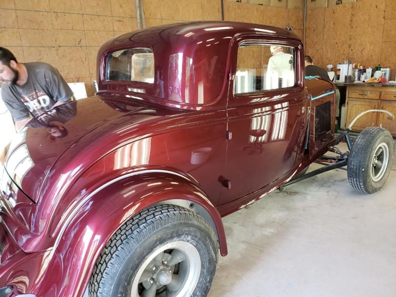 1932 Ford Model A (3-window)