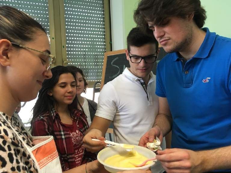 laboratorio di cucina per scuole
