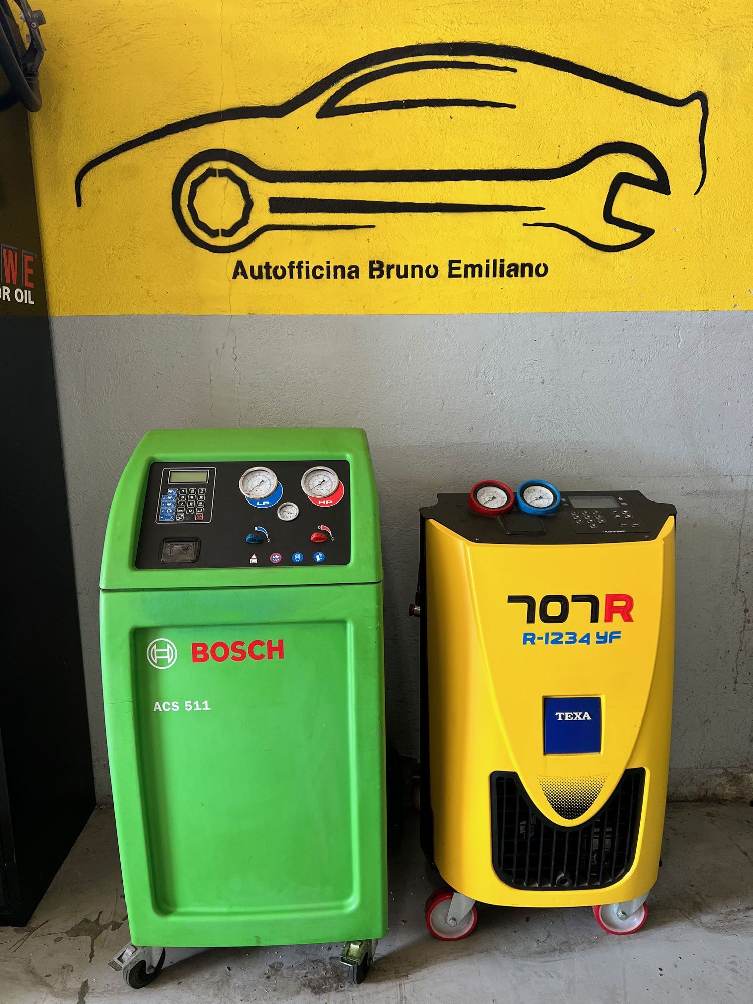 interno autofficina Bruno