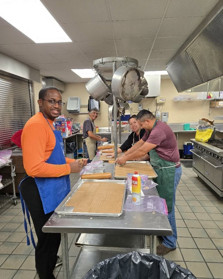 SMS PTO Gingerbread Day