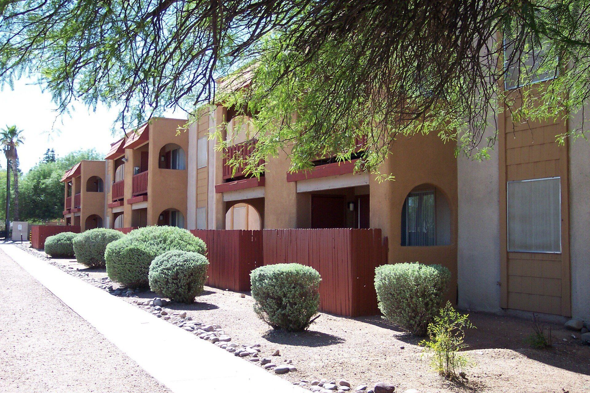 Santuario Apartments