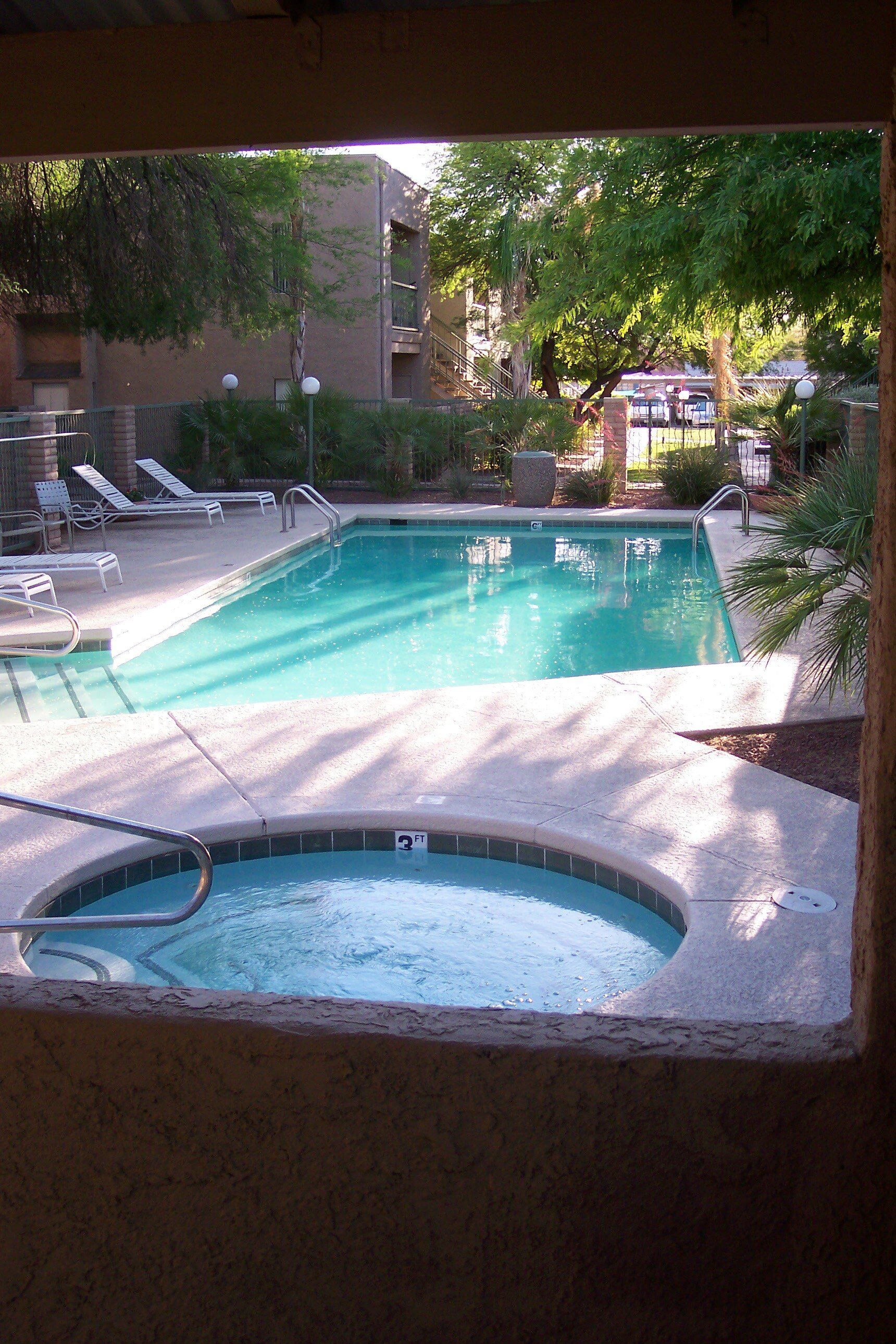 Sand Pebble Exterior Photo of Pool