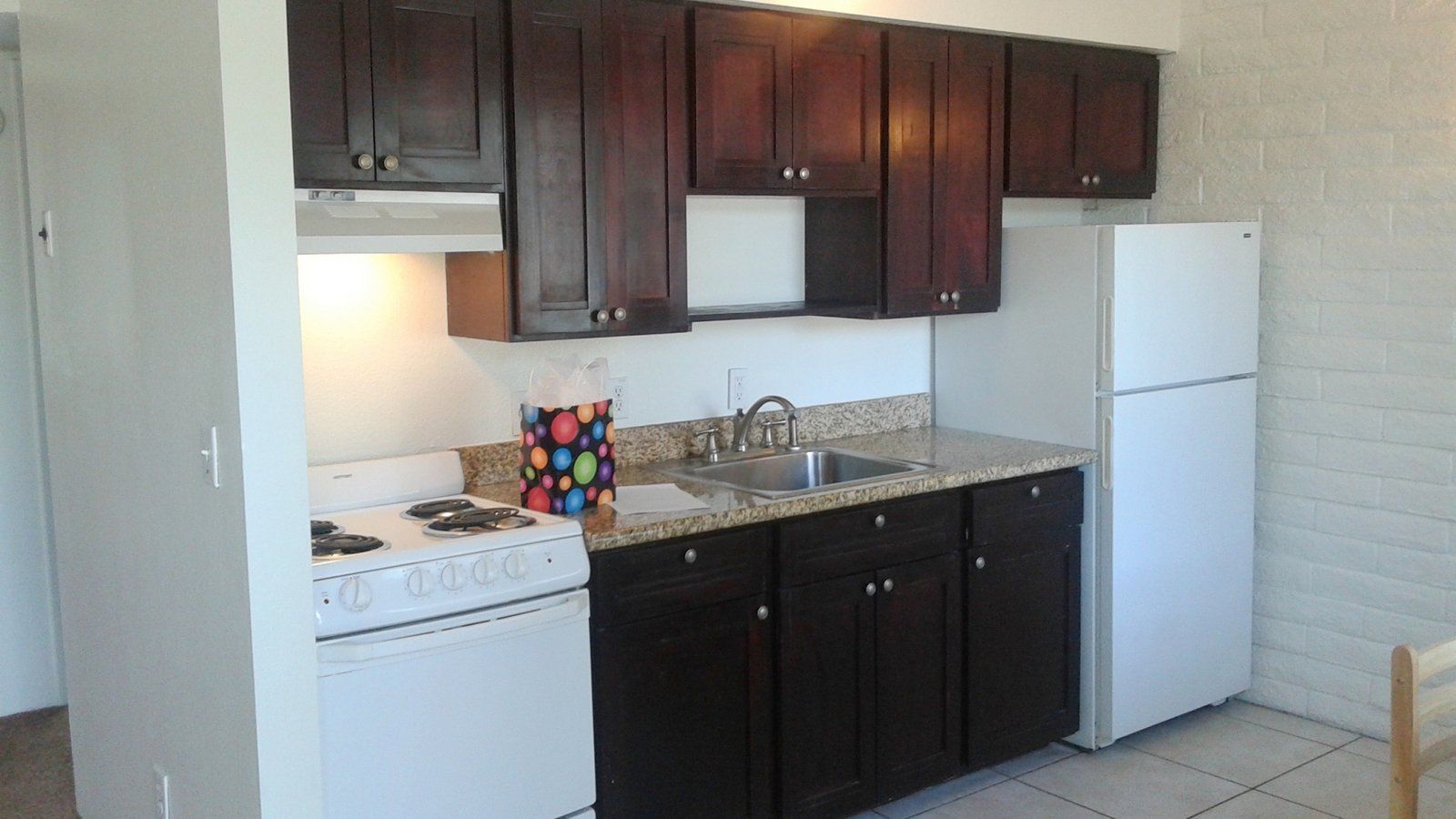 Mountain Plaza Kitchen Photo