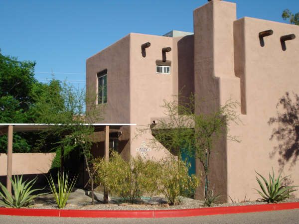 Glenn Street Casitas