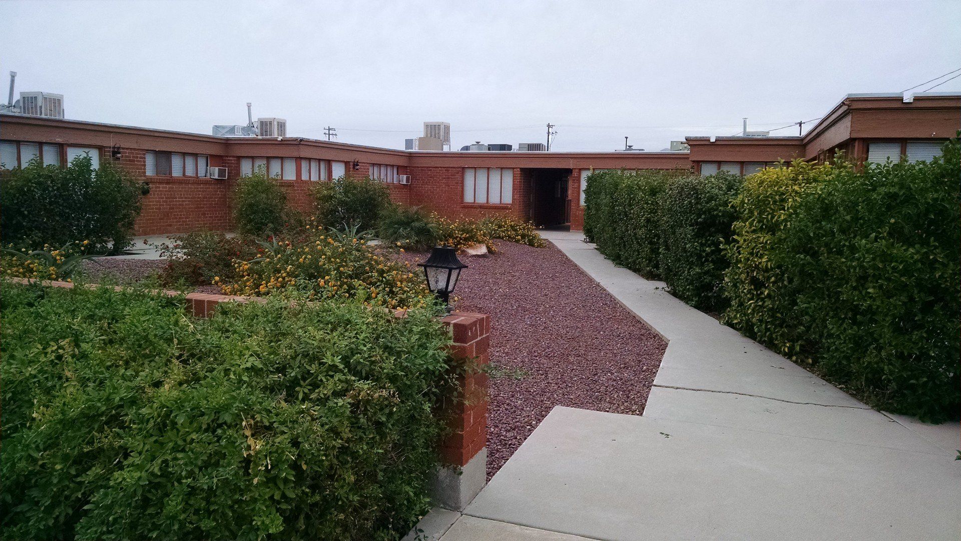 Rancho Encanto Exterior Photo of Walkway