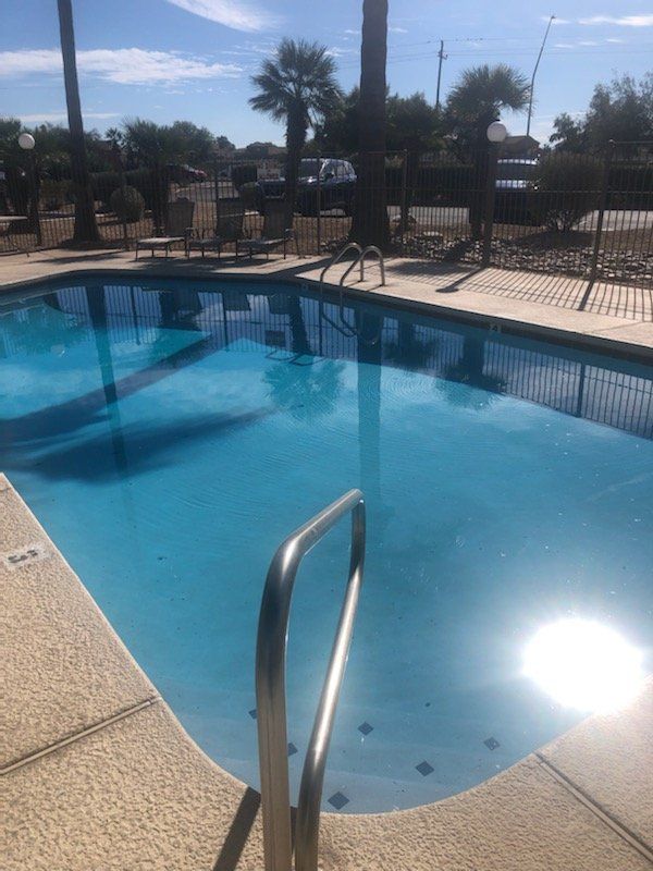 Sunset Vista Exterior Photo of Pool