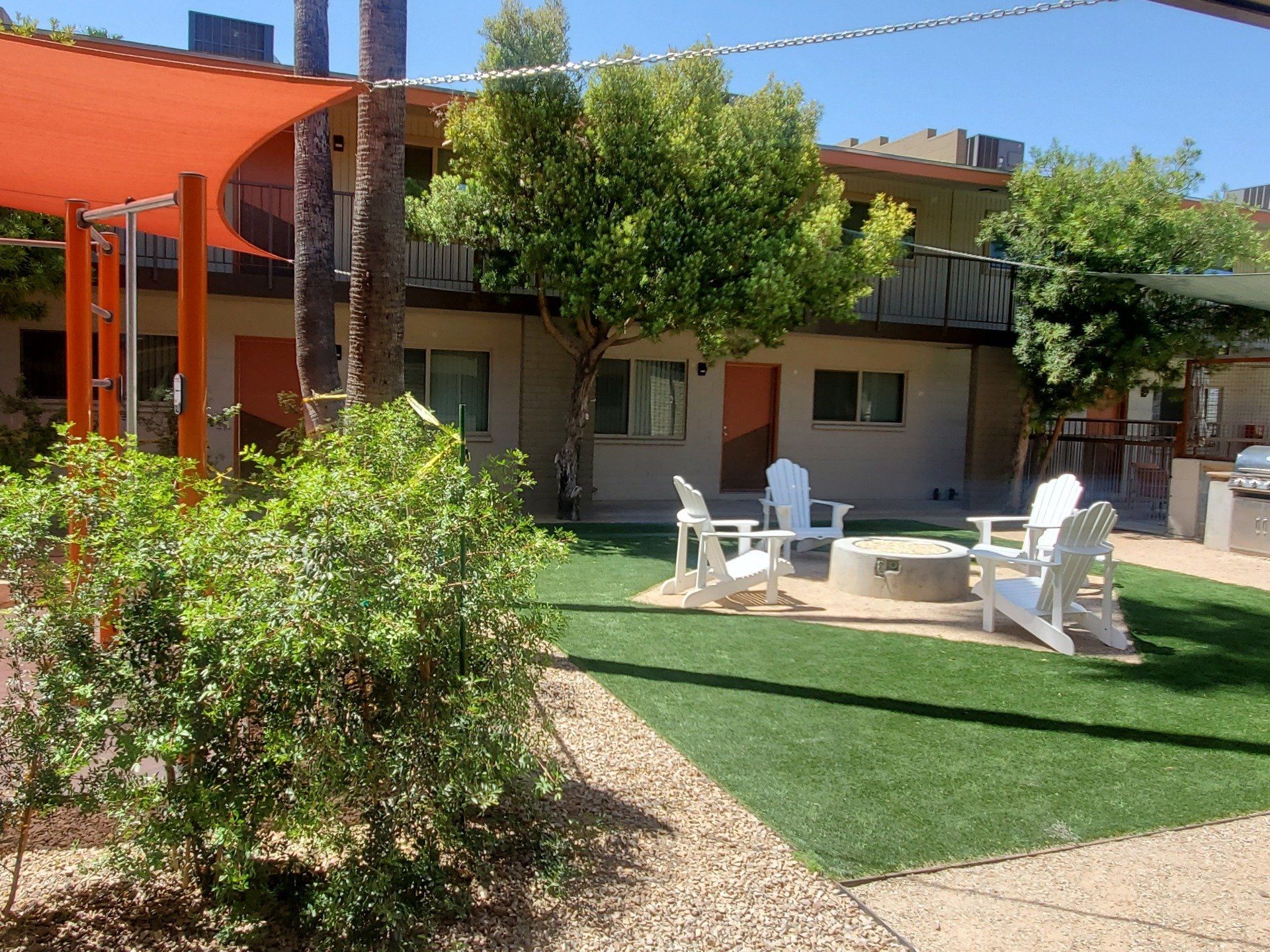 Exterior Photo of Tradewinds Fire Pit